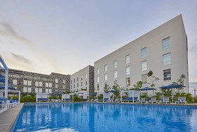 City Express Suites by Marriott Cancún Aeropuerto Riviera