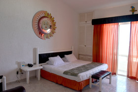 Hotel Solymar Cancun Beach Resort by Casago