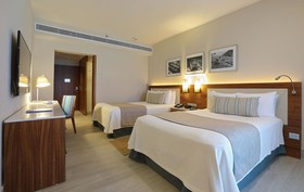 Emporio Cancun