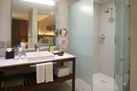 Emporio Cancun