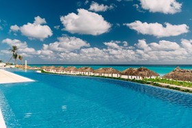 Emporio Cancun