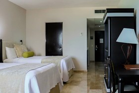 Hotel Casa Maya Cancún by Go Travel Club
