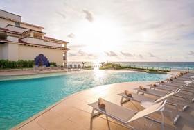 Grand Park Royal Luxury Resort Cancun