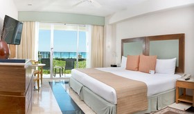 Grand Park Royal Luxury Resort Cancun