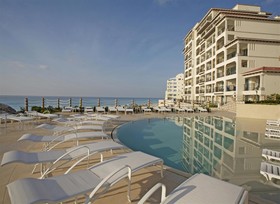 Grand Park Royal Luxury Resort Cancun