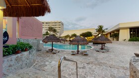 Grand Park Royal The Villas Cancún