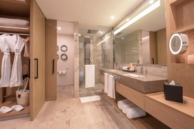 Haven Riviera Cancun