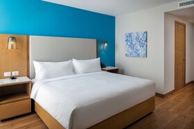 Hilton Garden Inn Cancun Airport