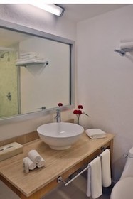 Hotel Adhara Express
