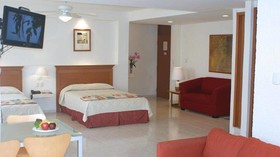 Hotel & Suites Nader