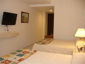 Hotel & Suites Nader