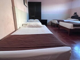 Hotel Colonial San Carlos