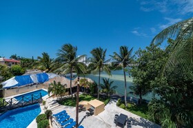 Hotel Faranda Imperial Laguna Cancún