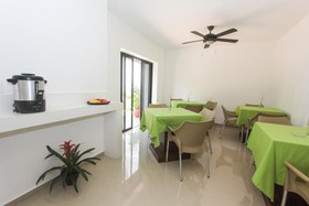 Hotel Los Girasoles Cancun