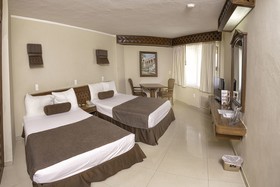 Hotel Plaza Kokai