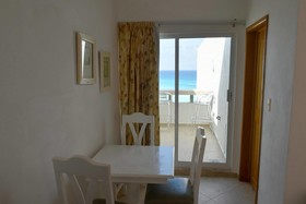 Hotel Solymar Cancun Beach Resort by Sol y Mar Condo