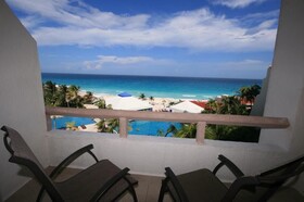 Hotel Solymar Cancun Beach Resort by Solymar Condos