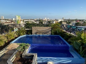 Hotel Suites La Roca