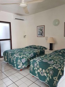 Hotel Suites Le Monde