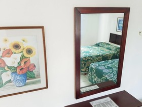 Hotel Suites Le Monde
