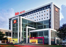 Ibis Cancun Centro Hotel