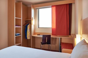 Ibis Cancun Centro Hotel