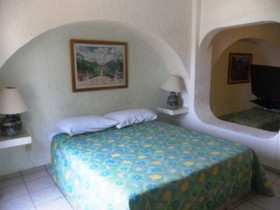 Ikaro Suites Cancun