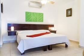 Las Gaviotas Hotel & Suites