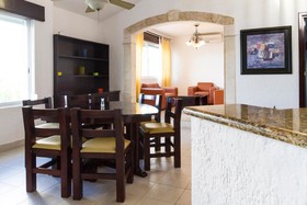 Las Gaviotas Hotel & Suites