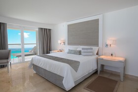 Le Blanc Spa Resort