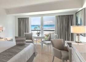 Le Blanc Spa Resort