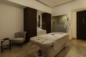 Le Blanc Spa Resort