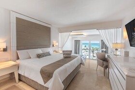Le Blanc Spa Resort