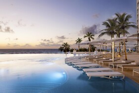Le Blanc Spa Resort