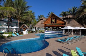 Margaritaville Island Reserve Riviera Cancún by Karisma