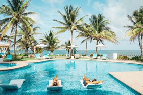 Margaritaville Island Reserve Riviera Cancún by Karisma