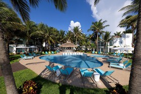 Margaritaville Island Reserve Riviera Cancún by Karisma