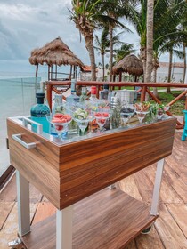 Margaritaville Island Reserve Riviera Cancún by Karisma
