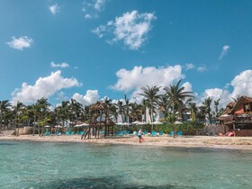 Margaritaville Island Reserve Riviera Cancún by Karisma