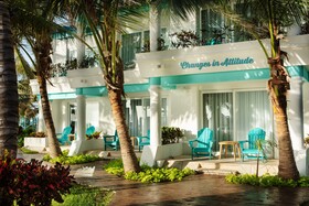 Margaritaville Island Reserve Riviera Cancún by Karisma