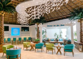 Margaritaville Island Reserve Riviera Cancún by Karisma