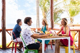 Margaritaville Island Reserve Riviera Cancún by Karisma
