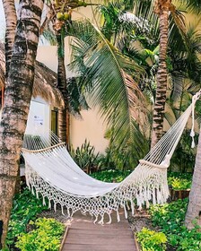 Margaritaville Island Reserve Riviera Cancún by Karisma