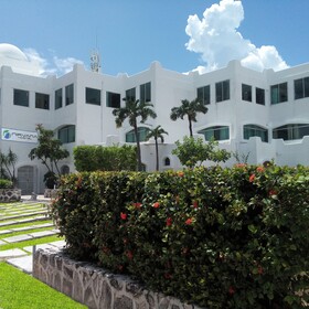 Nirvana Hotel & Hostel - Cancun Hotel Zone