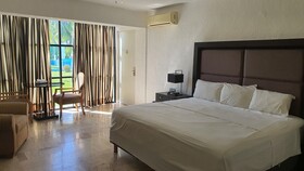 Nirvana Hotel - Cancun Hotel Zone