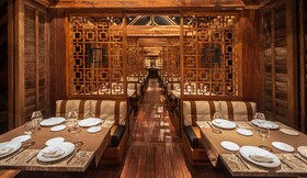 NIZUC Resort & Spa
