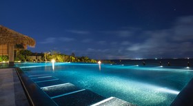 NIZUC Resort & Spa
