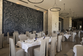NIZUC Resort & Spa