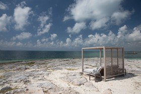 NIZUC Resort & Spa