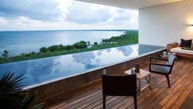 NIZUC Resort & Spa